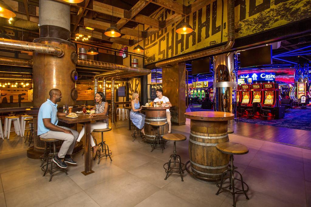 The Maslow Hotel, Time Square Hotel Pretoria-Noord